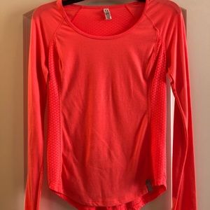 Under Armour long sleeved top
